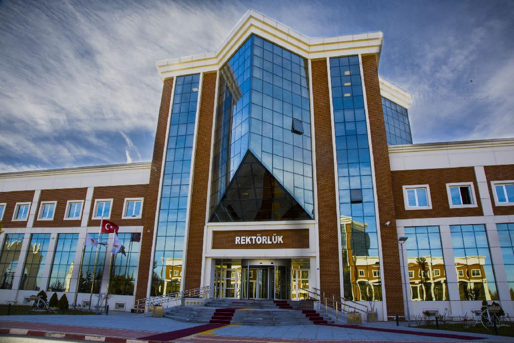 Bilecik Şeyh Edebali Üniversitesi